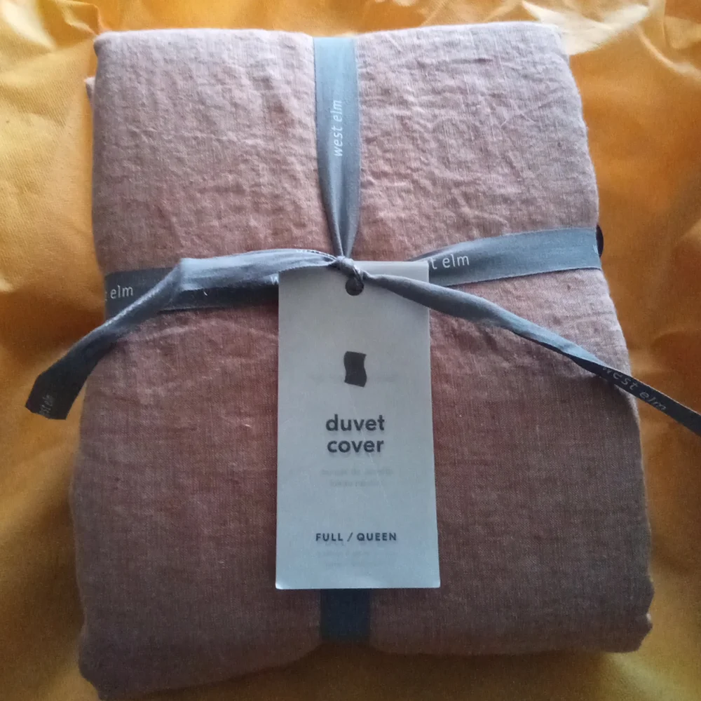 NWT West Elm Duvet Cover Size Full/Queen